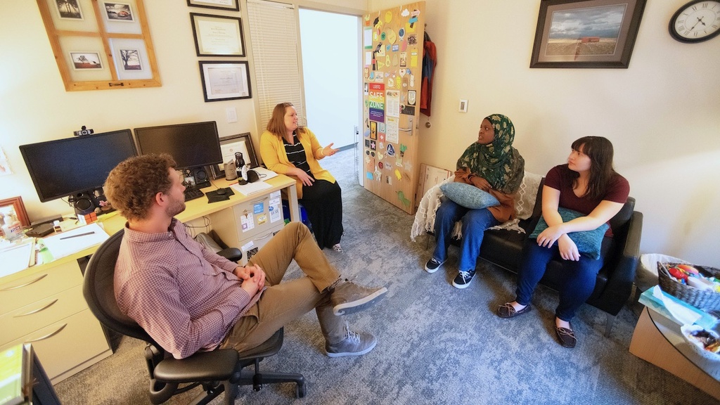 image of students in a counseling session