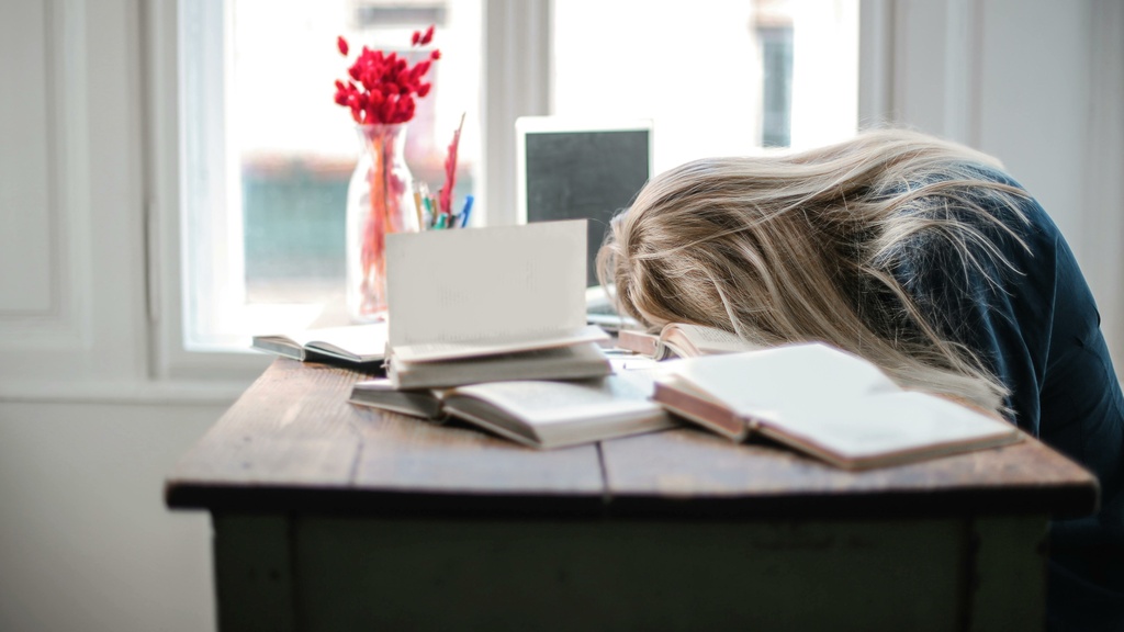 photo of a student sleep